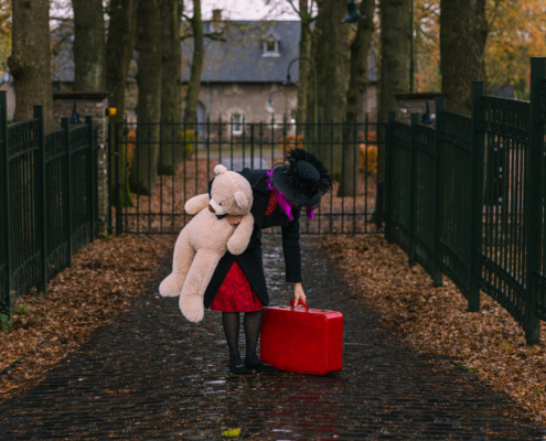 Toneelgroep Ambras presenteert Zoeë gek nog nit